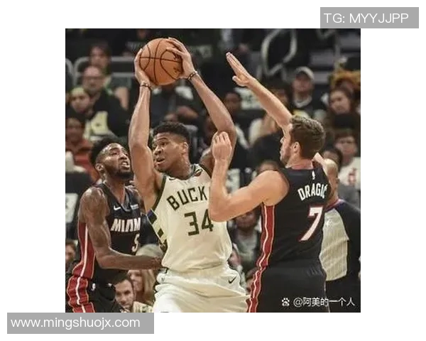 马刺与火箭季后赛第三场激战回顾与精彩瞬间分析