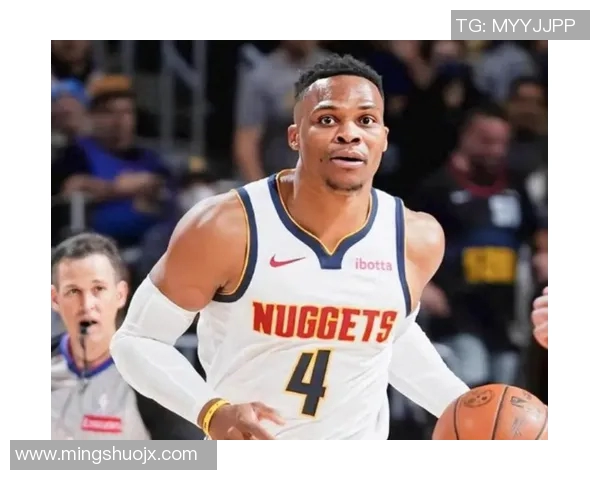 拉塞尔威斯布鲁克的篮球传奇与职业生涯的精彩瞬间回顾